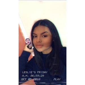 Meet your Posher, Leslie